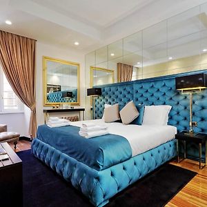 Spanish Hills Collection Luxury Suites & Jacuzzi